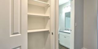 The Melrose Apartments Gallery 7