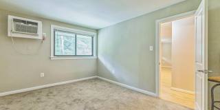 3105 NAYLOR Road SE Gallery 16
