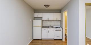 4610 N Dover St Gallery 3