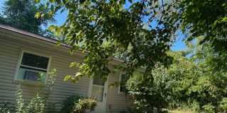 2620 1/2 S Madison Gallery 1