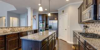 5 Bedroom Home in Franklin (Easy access to interstate) Gallery 18