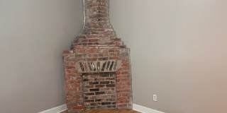 MOVE IN SPECIAL $250.00 OFF 1st Month's Rent- 2 bedroom, 1.5 bath apartment with W/D unit and shared fenced in yard! Gallery 24