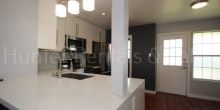 Beautiful 2 Bedroom, 1.5 Bath Townhouse Beautiful 2 Bedroom, 1.5 Bath Townhouse Gallery 6