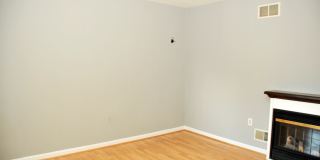Charming End-Unit Townhouse in Mt. Airy Manor Community Gallery 6
