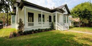 7bed/4bath in West Campus Gallery 1