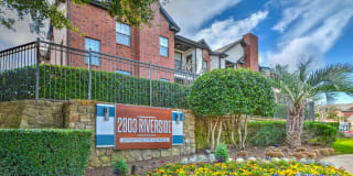 2803 Riverside Gallery 1