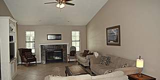 285 Utopia Circle Gallery 3