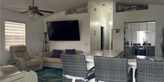 1077 Nettles Boulevard Gallery 4
