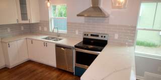 Beautiful 2 bedroom home in downtown Raleigh! Gallery 8