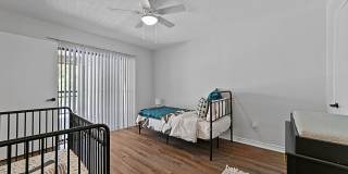 Lakeside Apartments Gallery 28