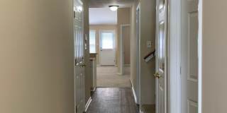 Townhome just minutes to Gate 2. Gallery 18