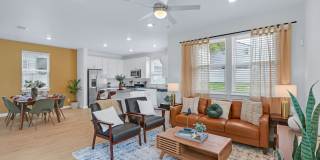 Los Cielos at Brooks Townhomes Gallery 16