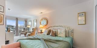 32 Webster Avenue Gallery 13