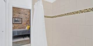 204 Conti Street Gallery 11