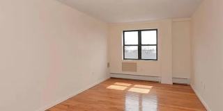 36 Hilton Ave Gallery 5