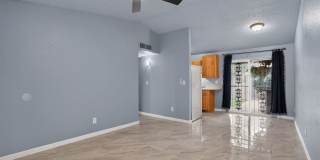 Charming 1BR Townhome in Phoenix Gallery 5