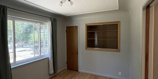1025 Estes Street Gallery 15