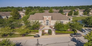 Linden Square Gallery 3