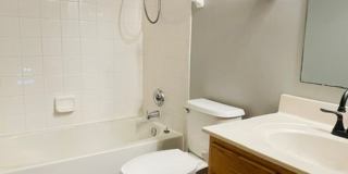 Beautiful 3-Bedroom Rental in Lewis Center with Olentangy Schools Gallery 29