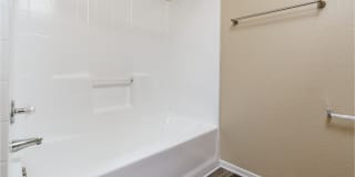 Westlake Canyon Apartments Gallery 37