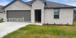 108 East Sunbelt Court Gallery 1