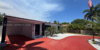 919 NE 4th Ct Gallery 2
