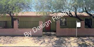 Modern 4 Bed 5 Bath Near UofA – Private Baths & Off-Street Parking Gallery 1