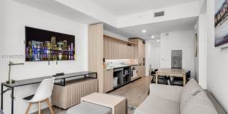 District 225 Gallery 4