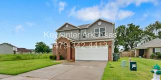 Beautiful home Located in desirable west Fayetteville neighborhood with playground Gallery 4