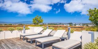 Jones Berkeley Gallery 12