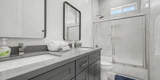 1344 E POLK Street Gallery 19