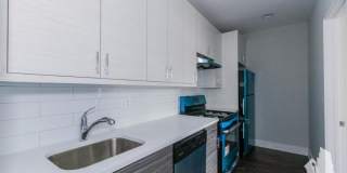 3917 N Janssen Gallery 1