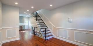 2340 GREENWICH Street Gallery 1