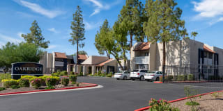 Oakridge Apartments Gallery 1