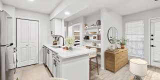 Carmel at Deerfield Gallery 17
