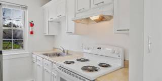 1244 SAVANNAH Place SE Gallery 16