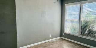 Adorable 3/2 with 2 Living Areas Close to Tech and Medical District! Gallery 15