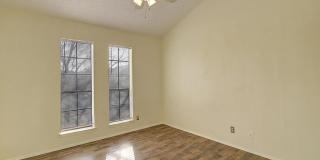 2314 Capitan Unit A Drive Gallery 8