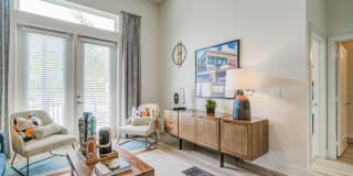 Navara Gallery 6