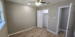 Charming Newly Remodeled Rental Home in a Quiet Neighborhood Gallery 23