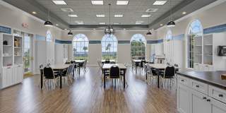 Available Now! 2/2 55+ Gated Community! Gallery 37