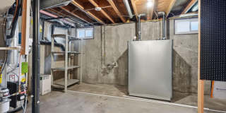 204 LIVINGSTON Court Gallery 33