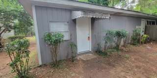2826 Friendly Lane 2826 Friendly Lane Gallery 1