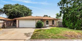 1622 La Joya - 2/Bed 2/Bath - $1,495/Month 1622 La Joya - 2/Bed 2/Bath - $1,495/Month Gallery 1