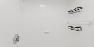 21-23 Richards Rd unit: 21 Gallery 19