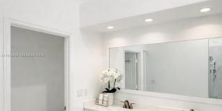 3038 Marion Ave Gallery 24