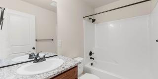 Gorgeous Townhome in Ridgefield! Gallery 18