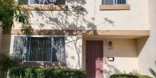3 bed/2 bath townhouse near Mesa College and USD Gallery 1