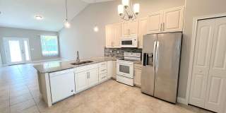 Spacious 2020 Built 3 Bed 2 Bath Home w Fenced Yard in Palm Coast! Gallery 15
