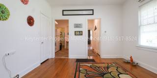 Charming & Cozy 1 Bed, 1 Bath Home in Tulsa | 850 Sq Ft Gallery 9